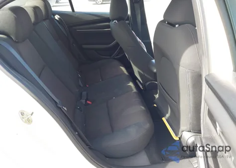 2022 Mazda Mazda3 2.5 S из США, поврежденный, VIN 3MZBPAAL2NM303057